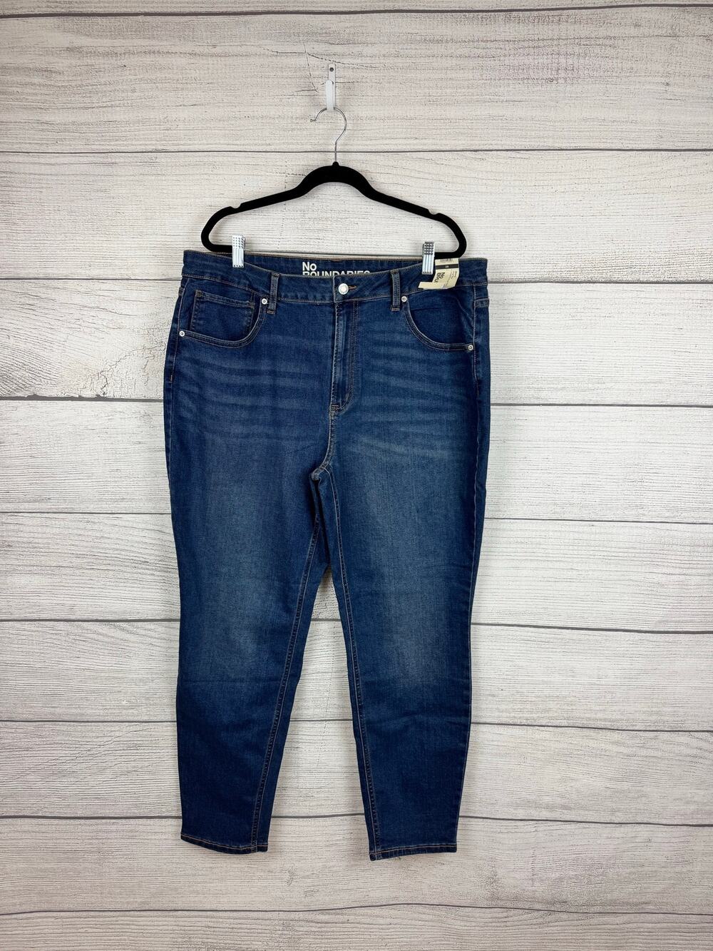No Boundaries Women's Dark Wash High Rise Skinny Jeans Size 20